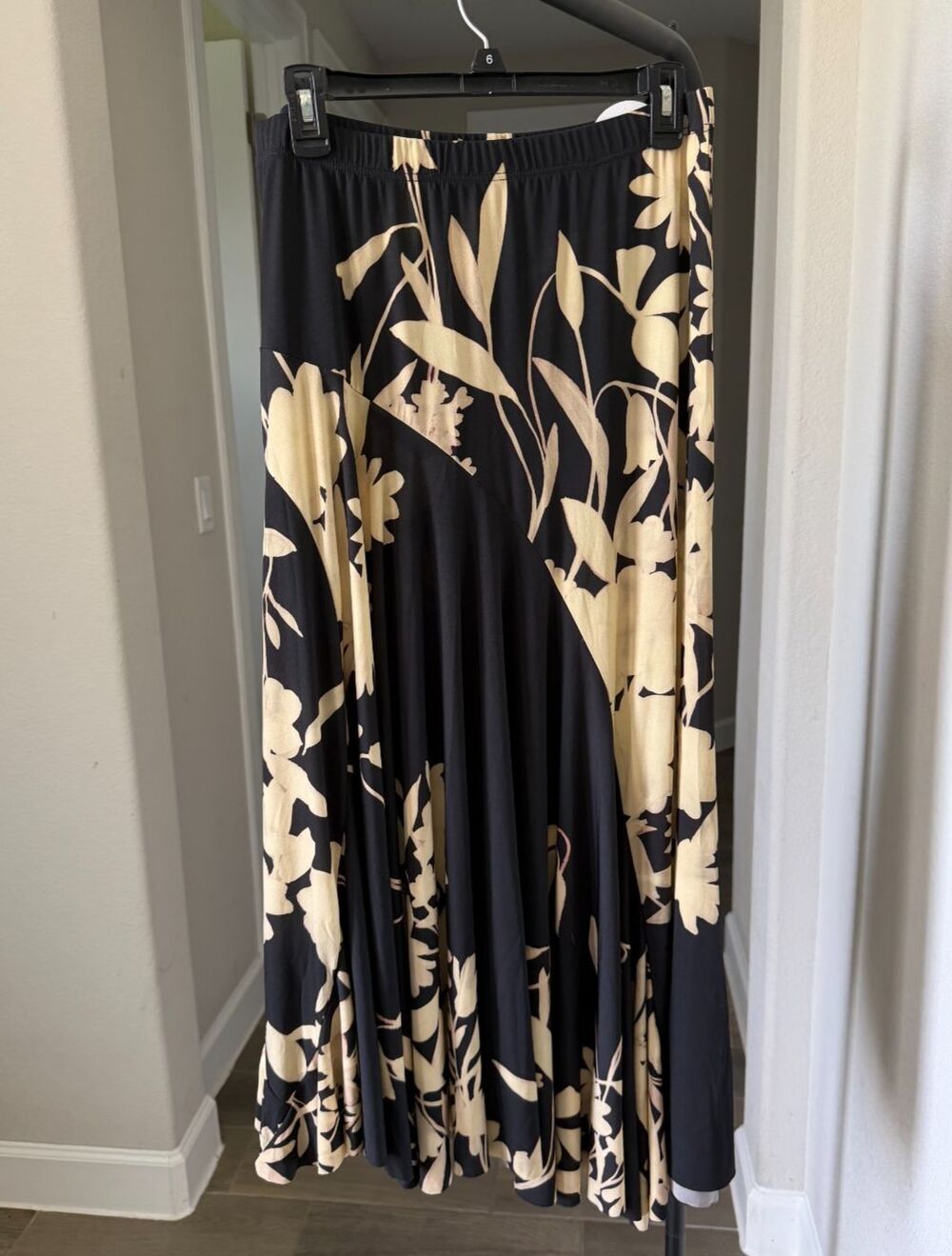 Alembika Garden Gate Floral Swing Skirt Black and Tan Midi Skirt - Size 3 / US L